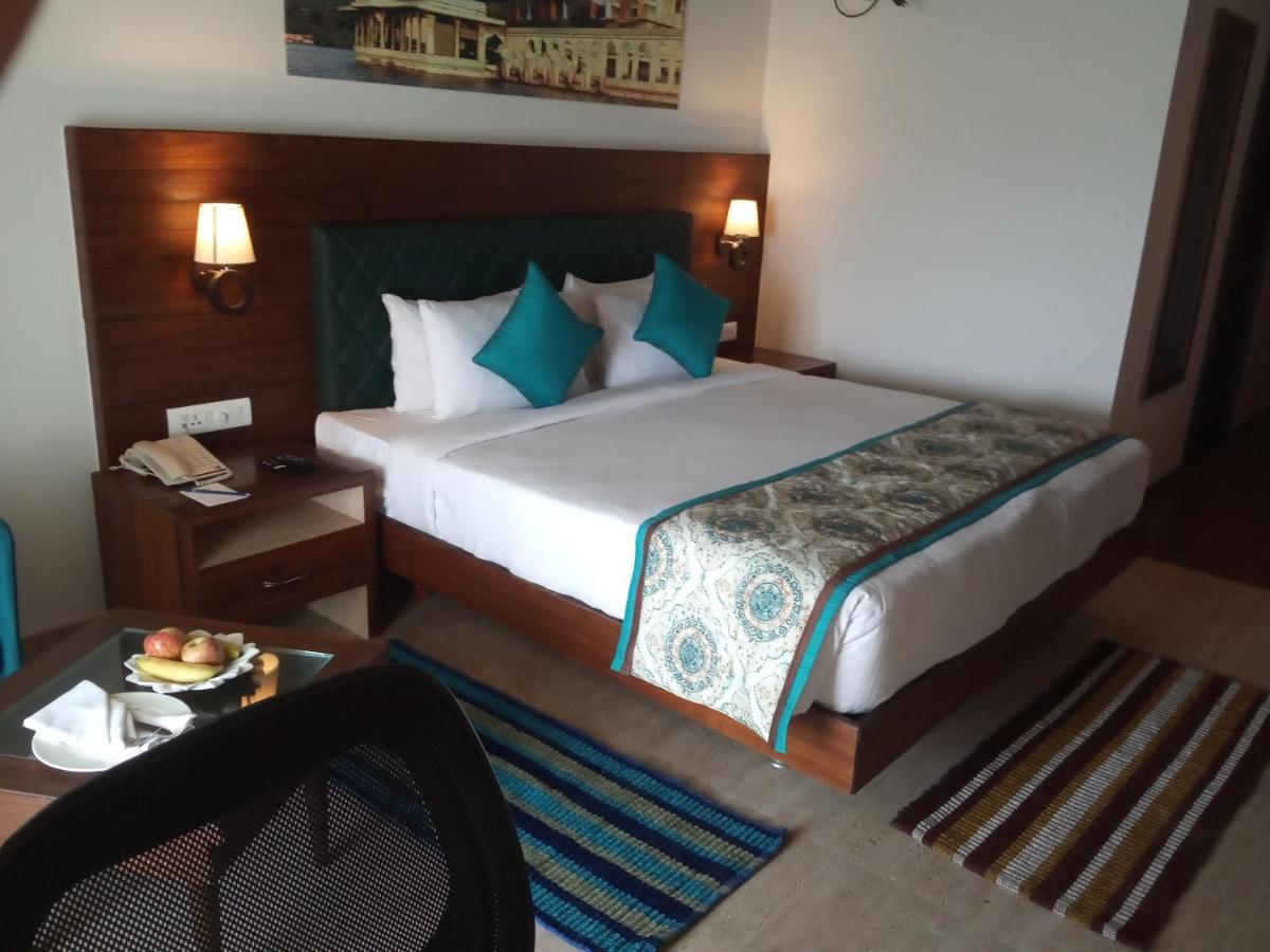 Bamboo Saa Resort & Spa - Udaipur Eksteriør bilde